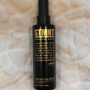 Grooming Goods Definition Spray - Black